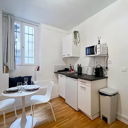 Appartamento Pretty Cocoon Near The Bastille Parigi